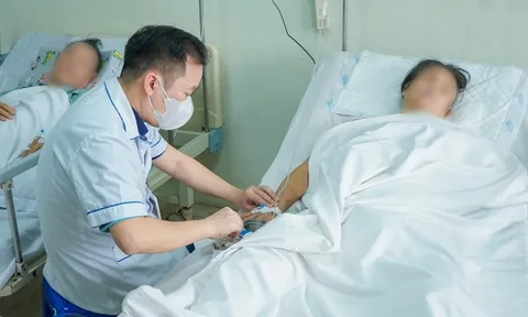 Bệnh viện E: Cứu sống một phụ nữ ngã từ tầng 3 của công trình xây dựng