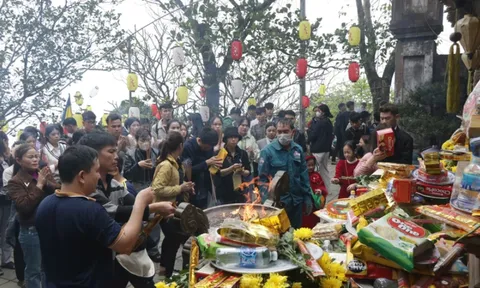 Hà Tĩnh khai hội chùa Hương Tích