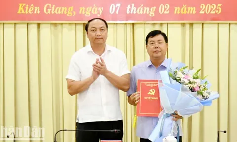 Đồng chí Nguyễn Tiến Hải, Bí thư Tỉnh ủy Kiên Giang giữ chức Bí thư Đảng ủy Quân sự tỉnh