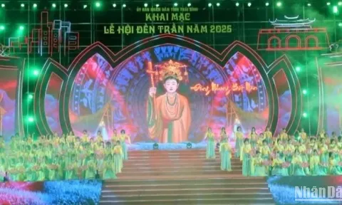 Khai hội đền Trần Thái Bình năm 2025