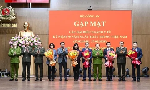 Phối hợp chặt chẽ trong công tác bảo đảm an ninh, y tế