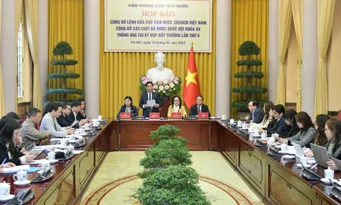 Công bố Lệnh của Chủ tịch nước về ba luật được Quốc hội thông qua tại Kỳ họp bất thường lần thứ 9
