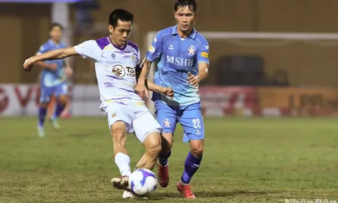 Lội ngược dòng 3-2 trước Đà Nẵng, Hà Nội vươn lên nhì bảng