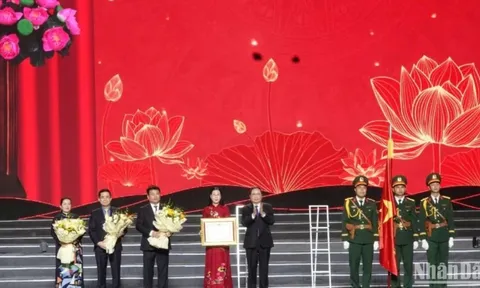 Chủ tịch Quốc hội Trần Thanh Mẫn dự Lễ kỷ niệm 80 năm Khởi nghĩa Ba Tơ và 50 năm Giải phóng tỉnh Quảng Ngãi