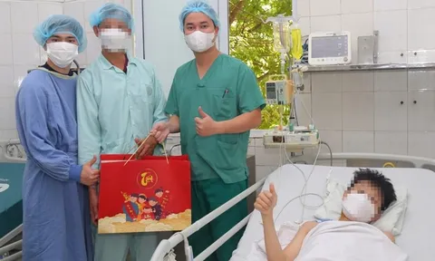 Thiếu niên 14 tuổi được ghép tim thành công