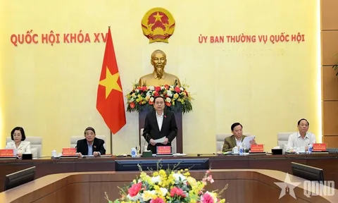 Chủ tịch Quốc hội Trần Thanh Mẫn chủ trì cuộc họp về rà soát, sửa đổi, bổ sung Hiến pháp