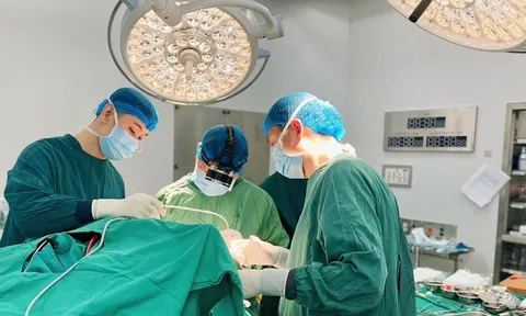Cứu sống bệnh nhân hôn mê sâu, xuất huyết não nhờ mổ sọ não tại chỗ