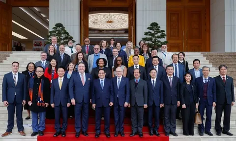 Thủ tướng Phạm Minh Chính tiếp đoàn 21 đại học hàng đầu Hoa Kỳ