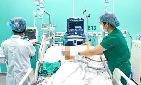 Thanh niên 20 tuổi nguy kịch tính mạng do nhiễm não mô cầu