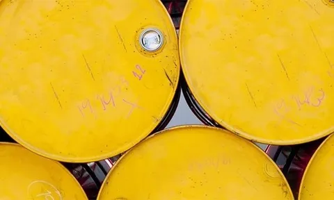 Giá xăng dầu hôm nay (9-4): Sắc đỏ vẫn thống trị
