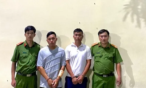 Bắt tạm giam hai đối tượng cướp tiệm vàng