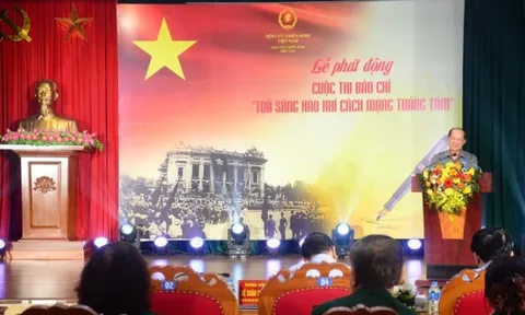 Lễ phát động cuộc thi báo chí “Tỏa sáng hào khí Cách mạng Tháng Tám”