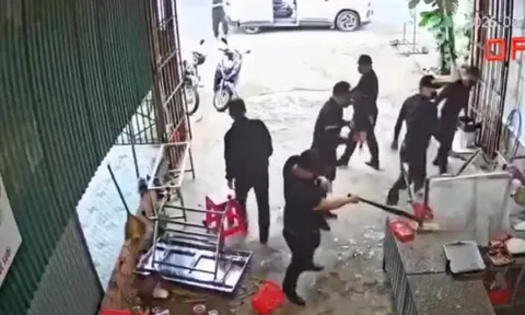 Truy bắt các đối tượng đập phá tài sản, tạt sơn vào nhà và có hành vi đe dọa người dân ở Đắk Lắk