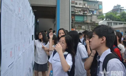 Hơn 103.000 thí sinh Hà Nội làm thủ tục dự thi vào lớp 10 công lập
