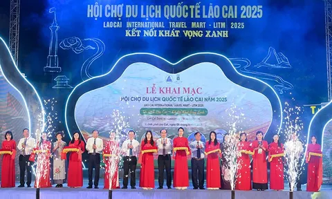 Khai mạc Hội chợ Du lịch quốc tế Lào Cai năm 2025
