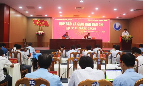 Cà Mau: Họp báo và giao ban báo chí quý II năm 2025
