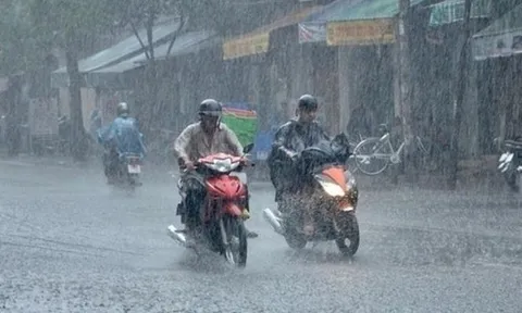 Thời tiết hôm nay (20-6): Miền Bắc bước vào đợt mưa lớn, miền Trung nắng nóng diện rộng