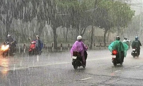 Thời tiết hôm nay (4-7): Bắc Bộ và Thanh Hóa có mưa rào và dông