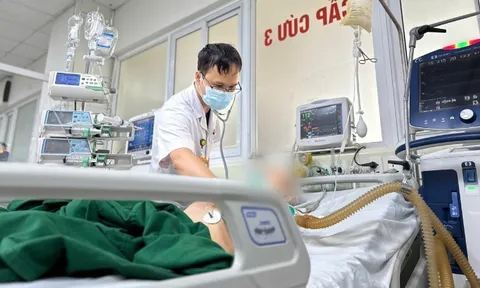 Sau mũi tiêm chữa đau vai-gáy không bảo đảm, bệnh nhân bị liệt tứ chi