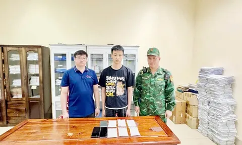 Bắt vụ vận chuyển trái phép 6kg bạc qua biên giới