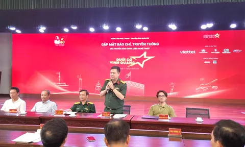 “Dưới cờ vinh quang”: Khơi gợi lòng yêu nước, khát vọng hòa bình và bản lĩnh Việt Nam