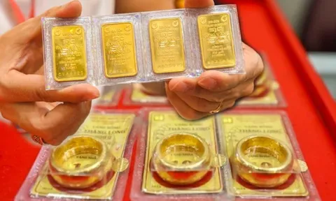 Giá vàng hôm nay (6-8): Vàng miếng sắp chạm mốc đỉnh lịch sử