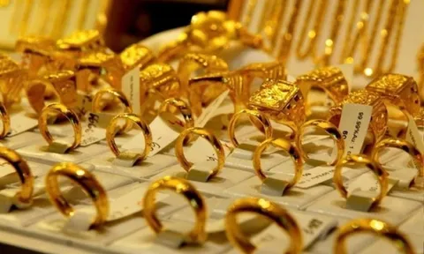 Giá vàng hôm nay (13-8): Vàng nhẫn tăng, giảm trái chiều