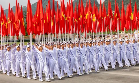 Tổng hợp luyện diễu binh, diễu hành lần thứ 3,"gấp rút" chuẩn bị cho ngày lễ lớn