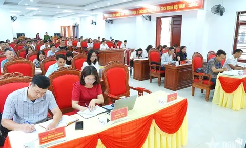 Xã vùng cao Mèo Vạc (Tuyên Quang): Họp bàn giải pháp tháo gỡ khó khăn, sẵn sàng cho năm học mới