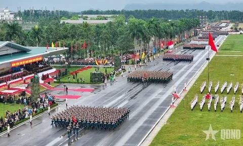 Hàng nghìn nhân viên y tế tham gia ứng trực tại lễ diễu binh, diễu hành