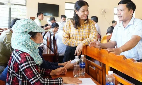 Tăng cường xây dựng đội ngũ cán bộ hiểu dân, vì dân