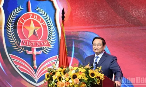 Phát huy truyền thống 80 năm, không ngừng hoàn thiện hệ thống pháp luật Việt Nam