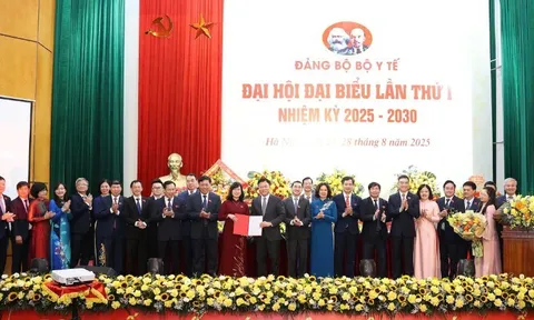 Tạo nền tảng sức khỏe tốt cho nhân dân phục vụ sự phát triển đất nước nhanh và bền vững