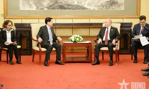 Chủ tịch nước Lương Cường hội kiến Tổng thống Liên bang Nga Vladimir Putin