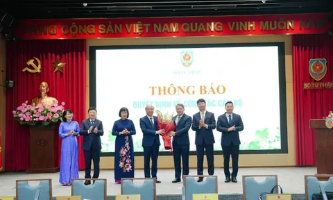 Bộ Tư pháp công bố quyết định điều động, bổ nhiệm Thứ trưởng Phan Chí Hiếu