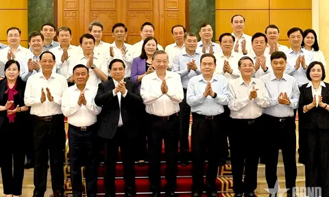 Tổng Bí thư Tô Lâm chủ trì cuộc làm việc của Bộ Chính trị với Ban Thường vụ Đảng ủy Quốc hội