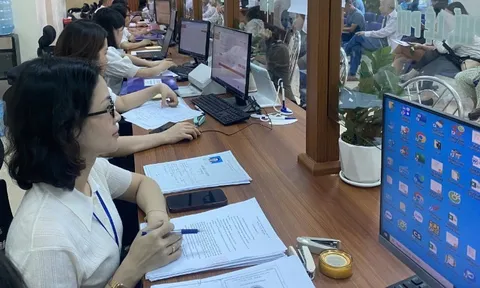Nâng cao chất lượng đội ngũ cán bộ cơ sở đáp ứng yêu cầu mới