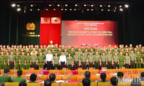 Công an thành phố Hà Nội tập huấn công tác kiểm tra, giám sát và thi hành kỷ luật của Đảng