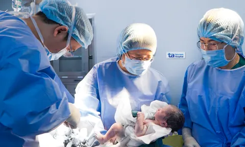 Lần đầu tiên Việt Nam được công nhận kỷ lục châu Á trong lĩnh vực thụ tinh ống nghiệm