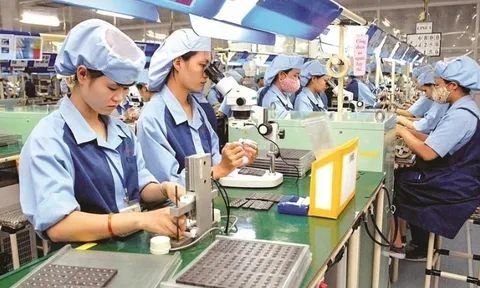 Hoàn thiện các chính sách của Luật Công nghiệp trọng điểm
