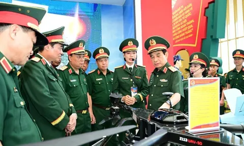 Xây dựng quân đội vững mạnh toàn diện “mẫu mực, tiêu biểu” trong kỷ nguyên mới