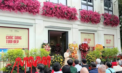 Triển lãm “Cuộc sống tươi đẹp” tôn vinh những giá trị lịch sử - văn hóa