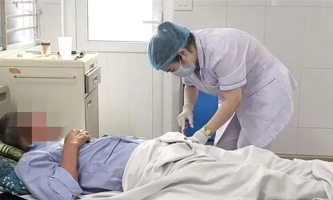 Nhiều bệnh nhân sốc và xuất huyết do mắc sốt xuất huyết