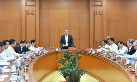 Kiên quyết đấu tranh chống lãng phí tài sản công