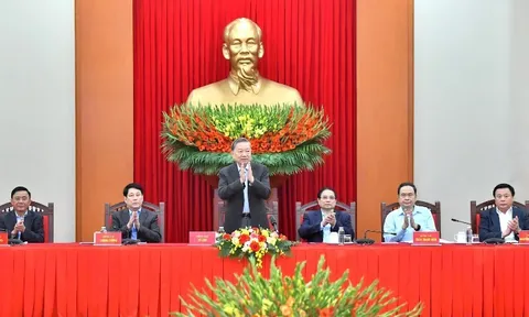 Nội dung cần góp ý kiến vào dự thảo các văn kiện trình Đại hội đại biểu toàn quốc lần thứ XIV của Đảng