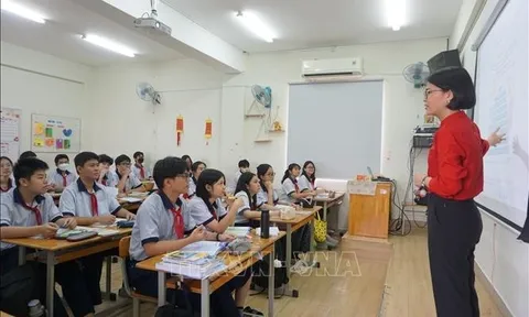 Xây dựng hệ thống giáo dục hiện đại, chất lượng cao