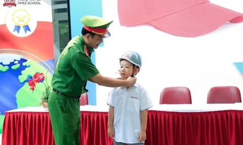 Tuyên truyền Luật Trật tự, an toàn giao thông đường bộ tại trường học
