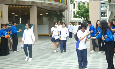 Bỏ xét tuyển đại học bằng học bạ: Cần có lộ trình
