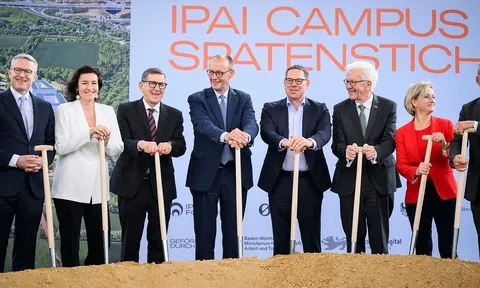 Thủ tướng Friedrich Merz muốn Đức nhanh chóng trở thành quốc gia dẫn đầu AI