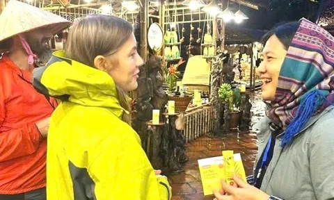 Khách quốc tế đến Việt Nam tăng đột biến trong tháng 10 năm nay